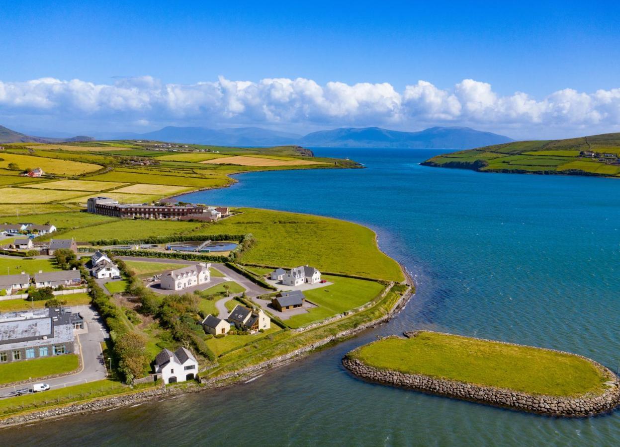 Dingle Courtyard Holiday Homes 3 Bed Exterior photo